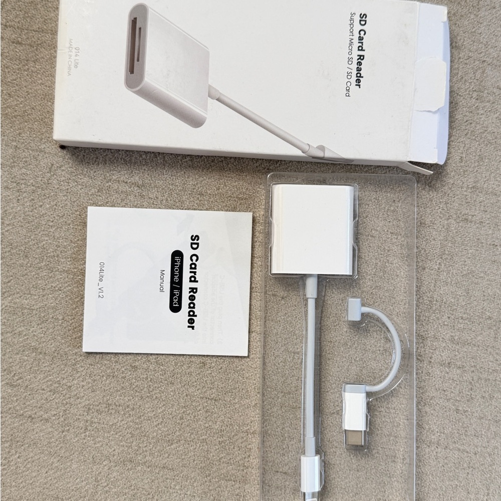 White SD Card Reader Adapter